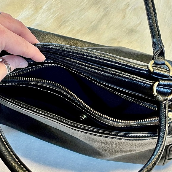 Jones New York black, leather, satchel with multiple pockets and gold hardware. - Picture 6 of 11